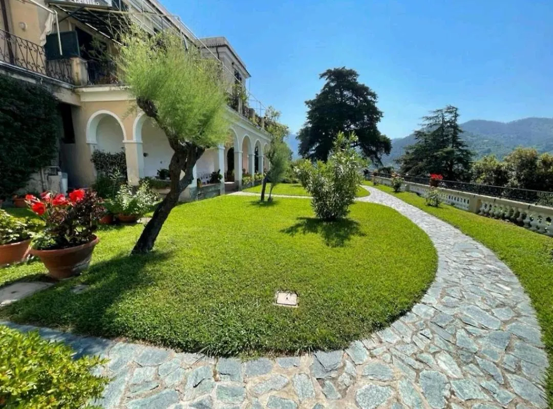 Elegant And Sea View Excelsior Apartment Levanto Italy